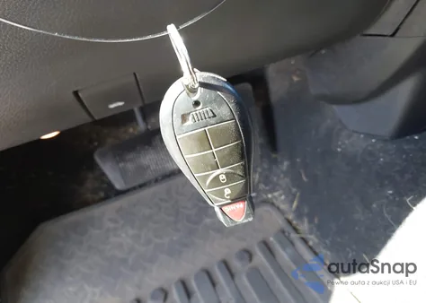 2021 Ram 1500 Classic Warlock 4X4 6'4 Box z USA, uszkodzony, nr VIN 1C6RR7GG6MS554640